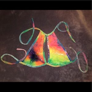 Little Black Diamond Keyhole halter top